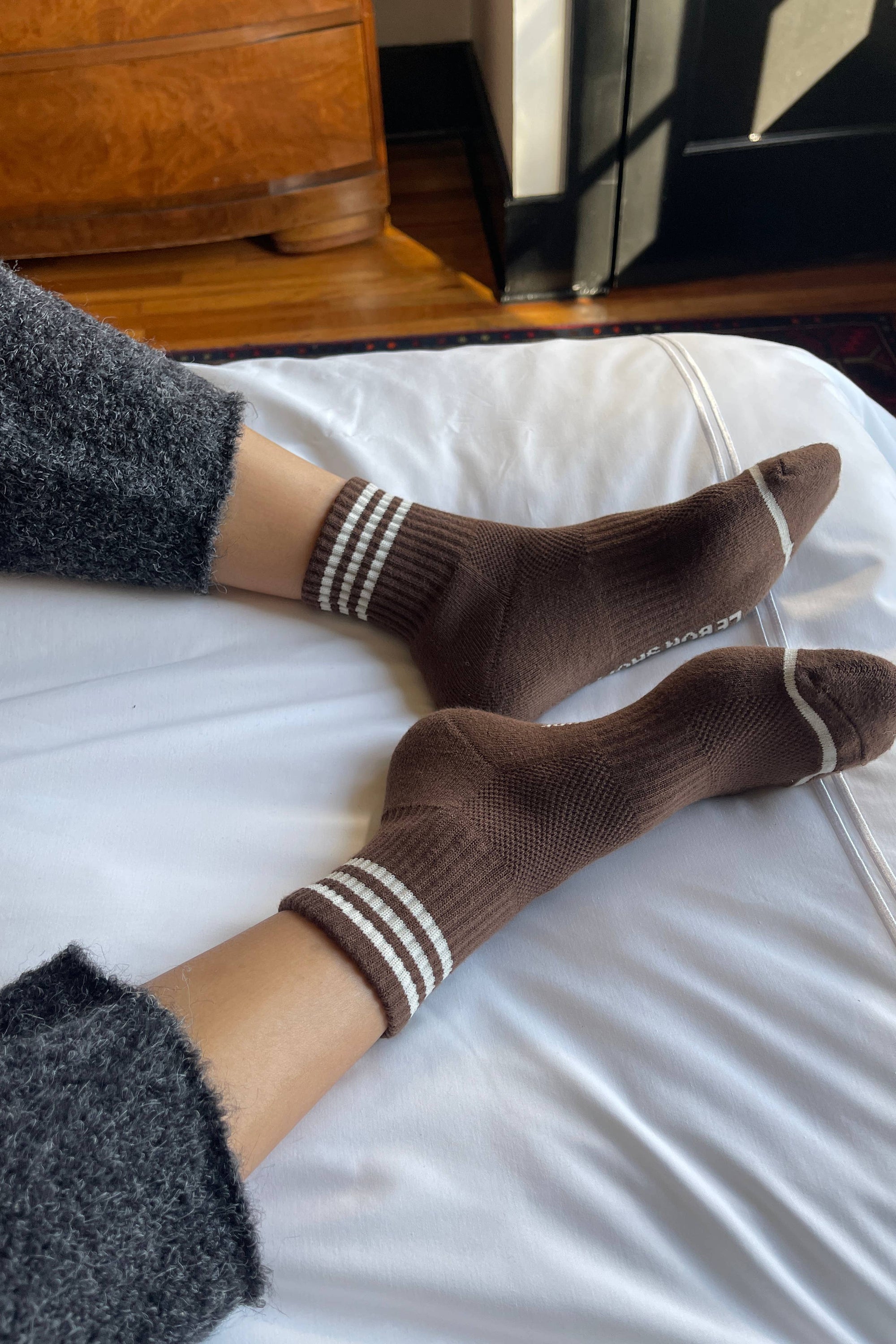 Le Bon Shoppe Girlfriend Socks: Mahogany