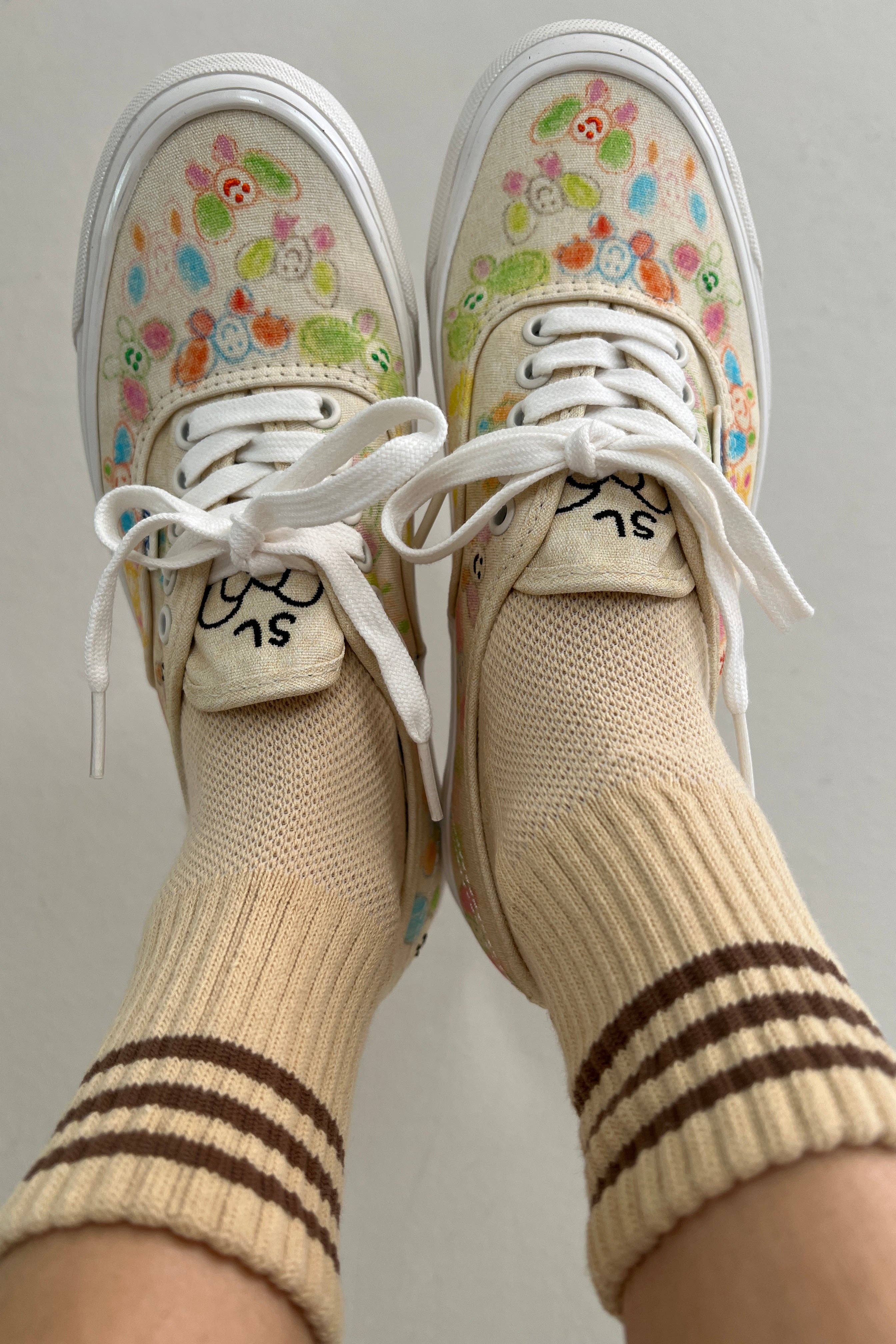 Le Bon Shoppe Girlfriend Socks: Mahogany