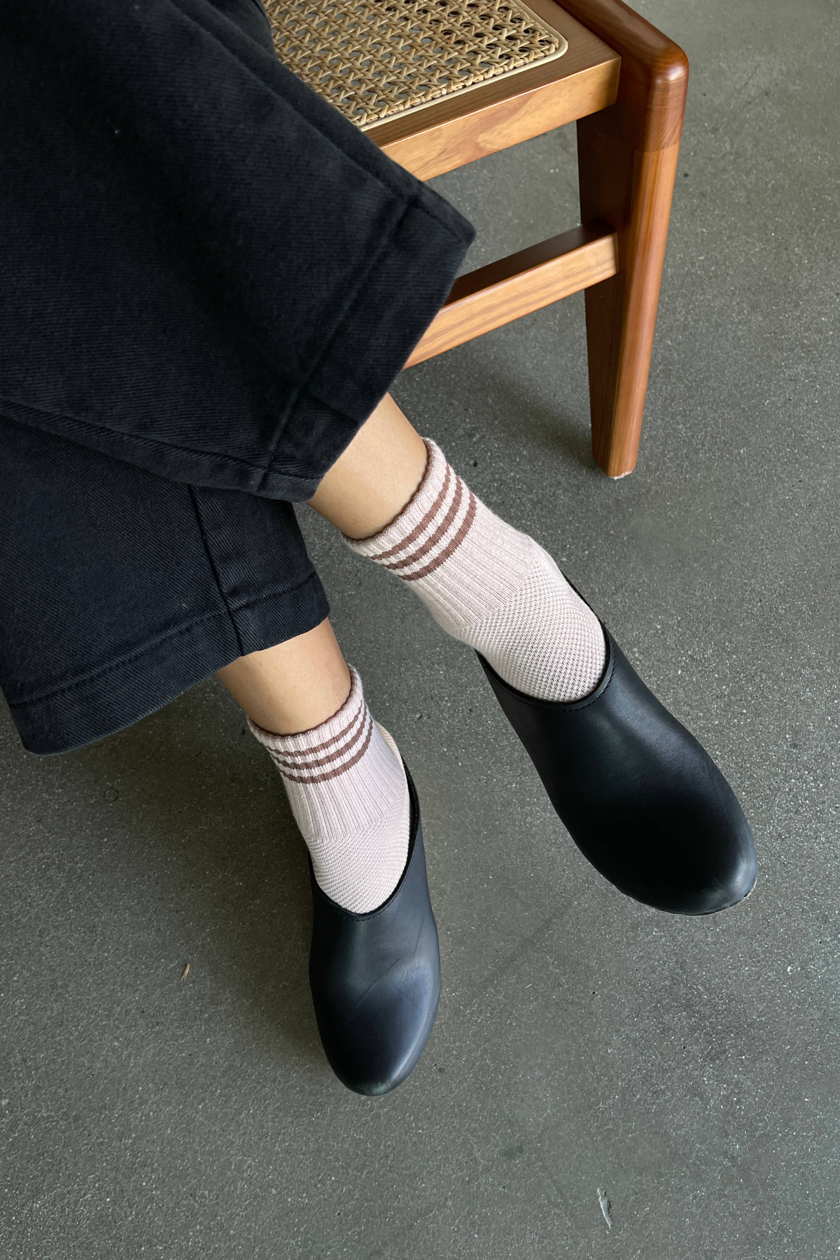 Le Bon Shoppe Girlfriend Socks: Mahogany