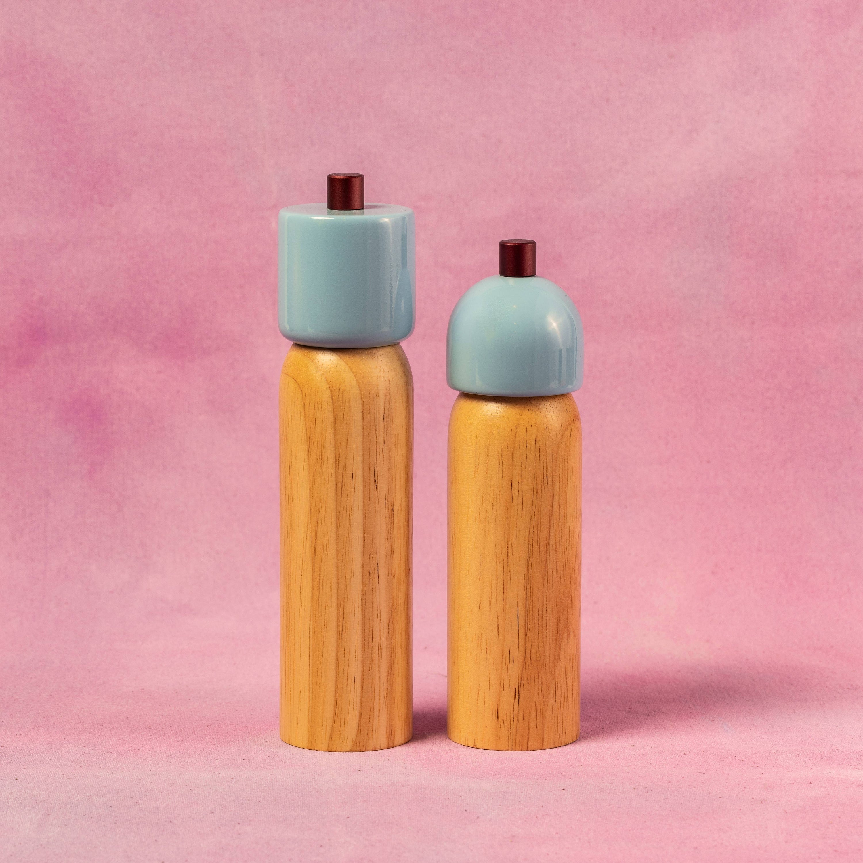 Salt & Pepper Grinder - Light Blue & Burgundy: Medium