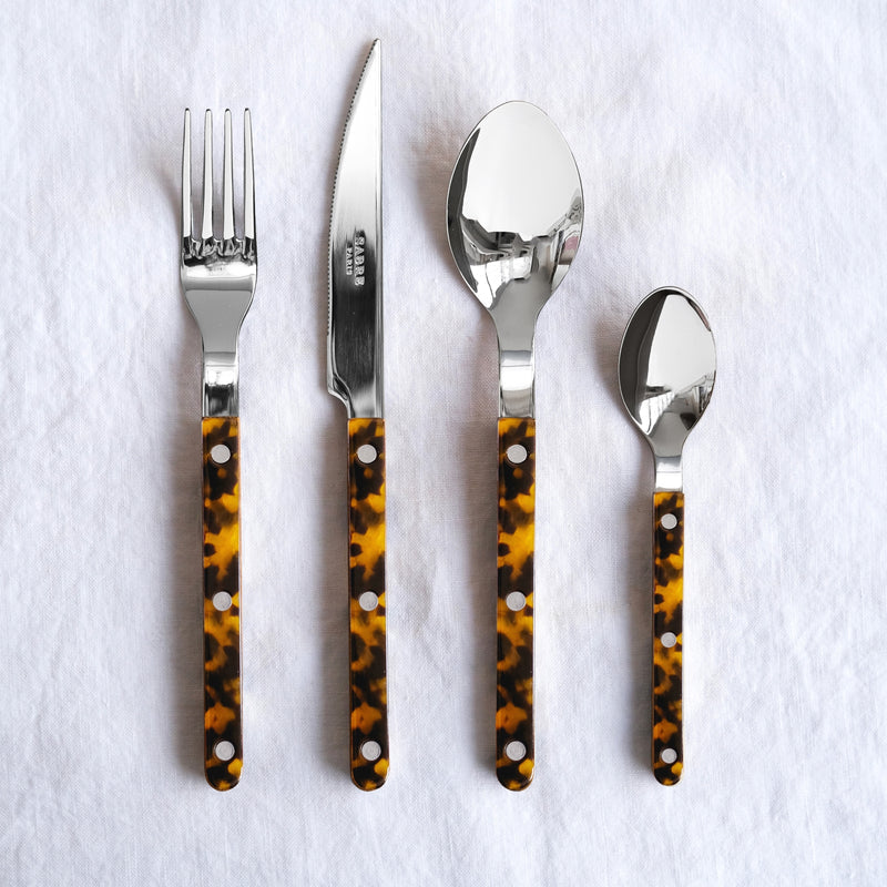 Sabre Paris Bistrot tortoiseshell cutlery set from another angle