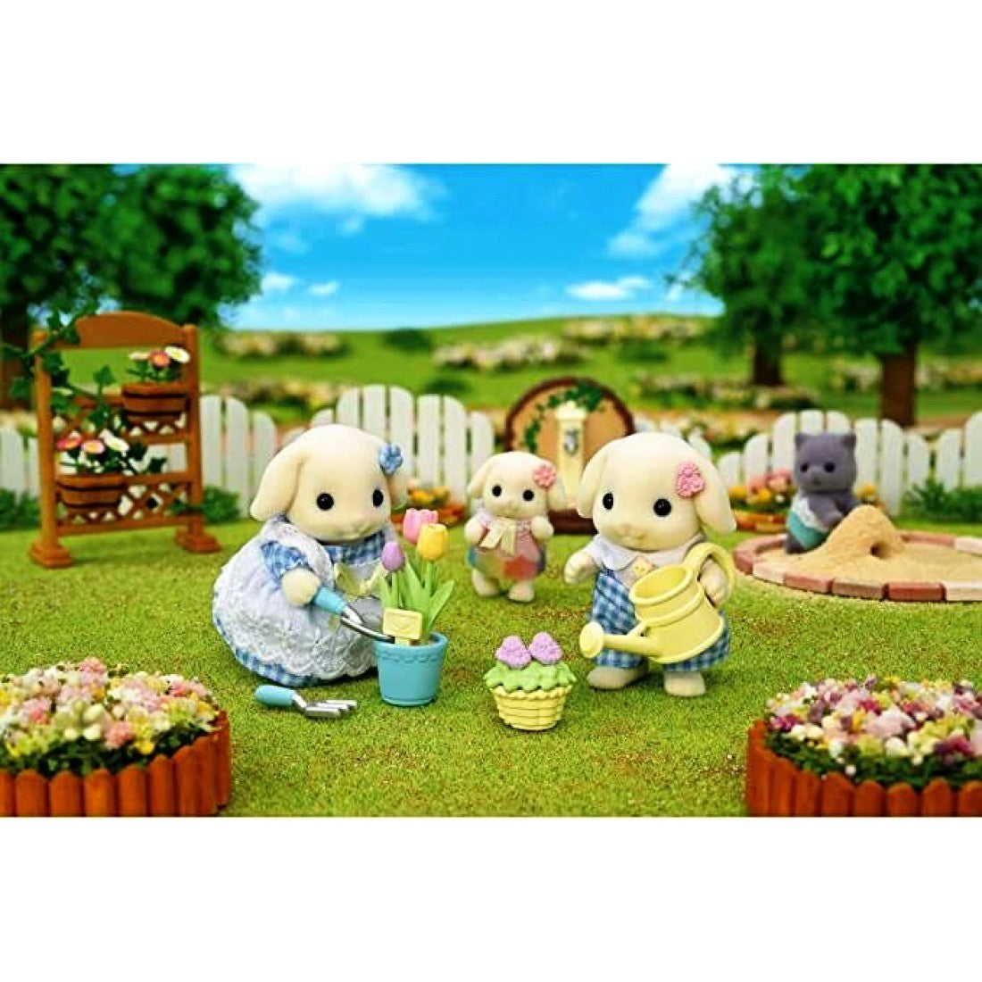 Sylvanian Families Blossom Gardening Set – Flora Rabbit Brother & Sister