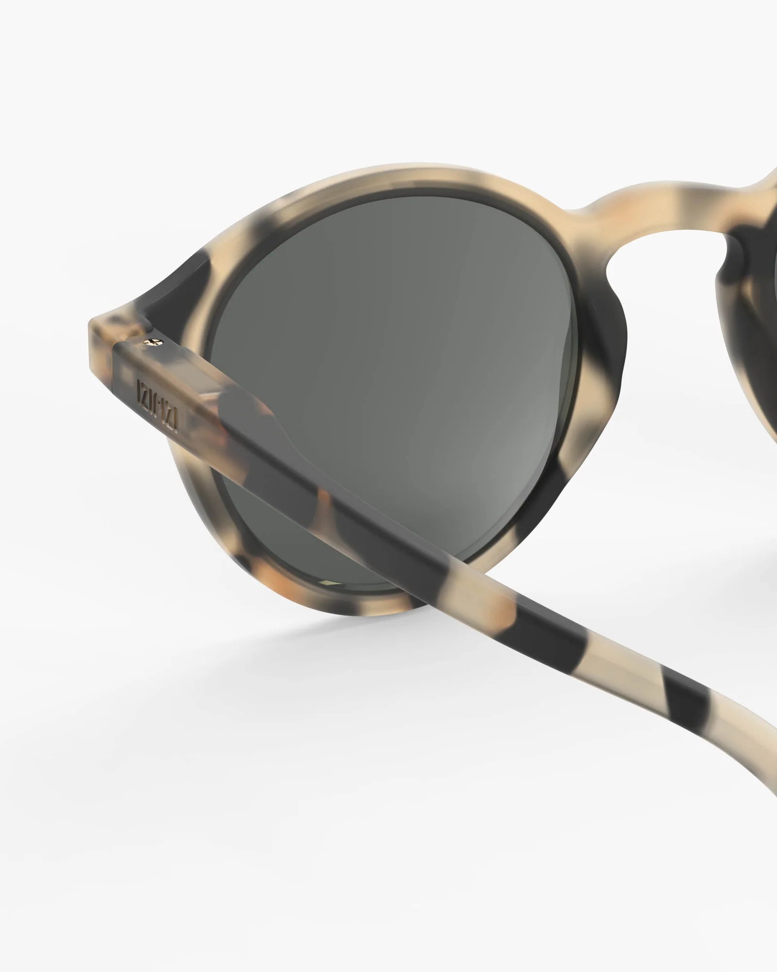 IZIPIZI Junior light tortoise sunglasses ages 7–11 — angle view