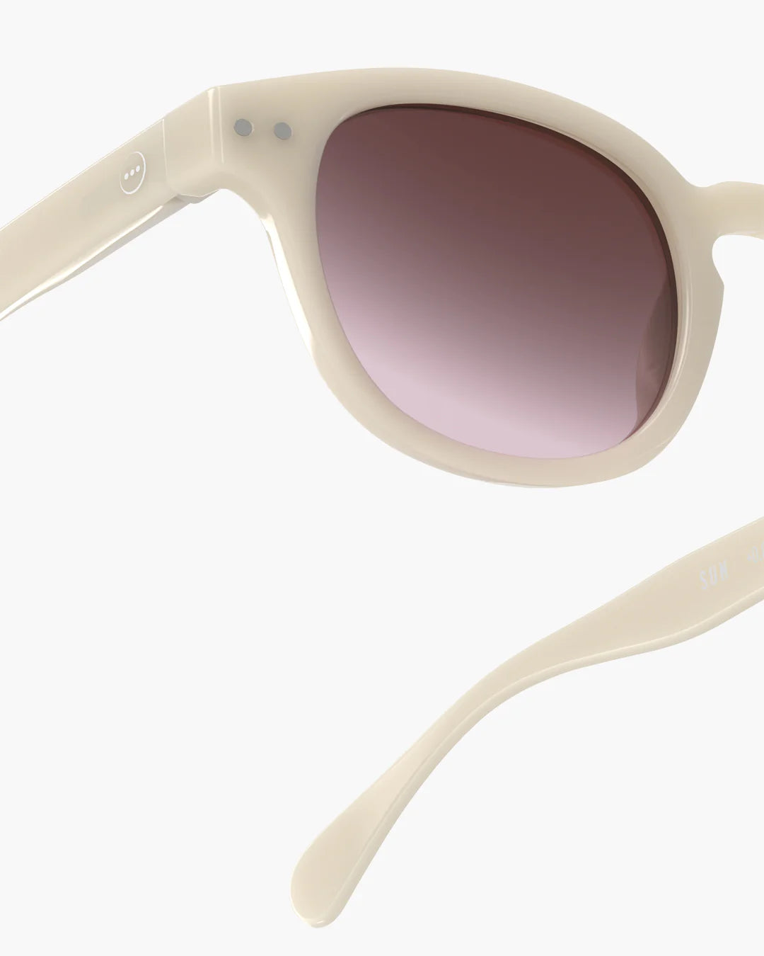 IZIPIZI #C vintage cream sunglasses — three-quarter view
