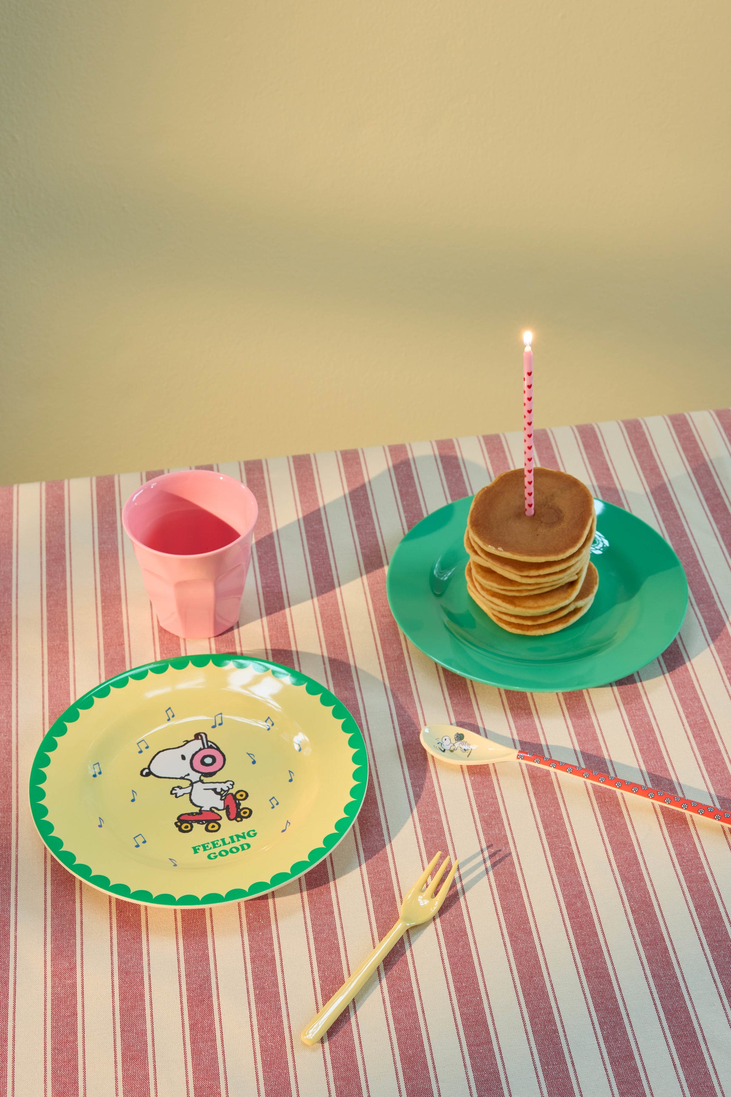 Snoopy Plate Yellow