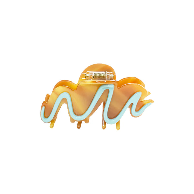 Likio Cream Biscuit Hair Claw – Caramel Mint