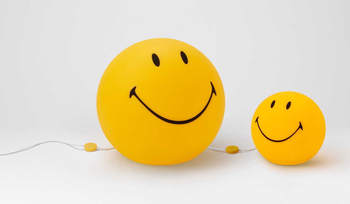 Mr Maria Star Smiley Lamp