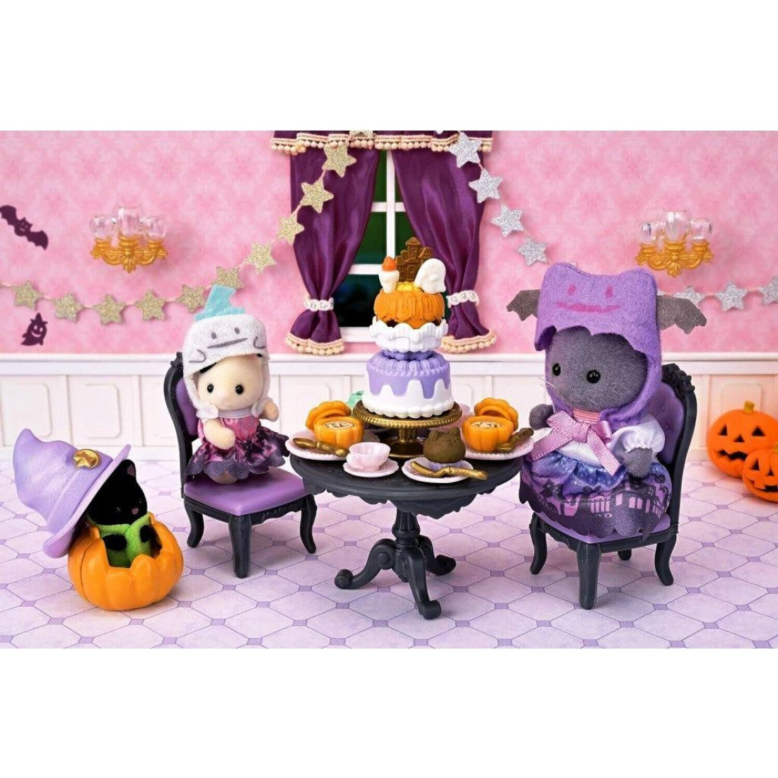 Sylvanian Families Halloween Surprise Party Set