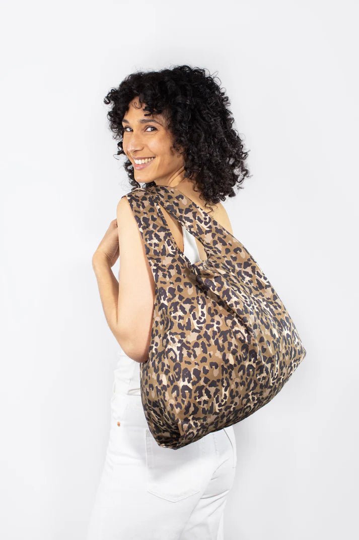 Leopard I Medium Reusable Bag accessories  bag