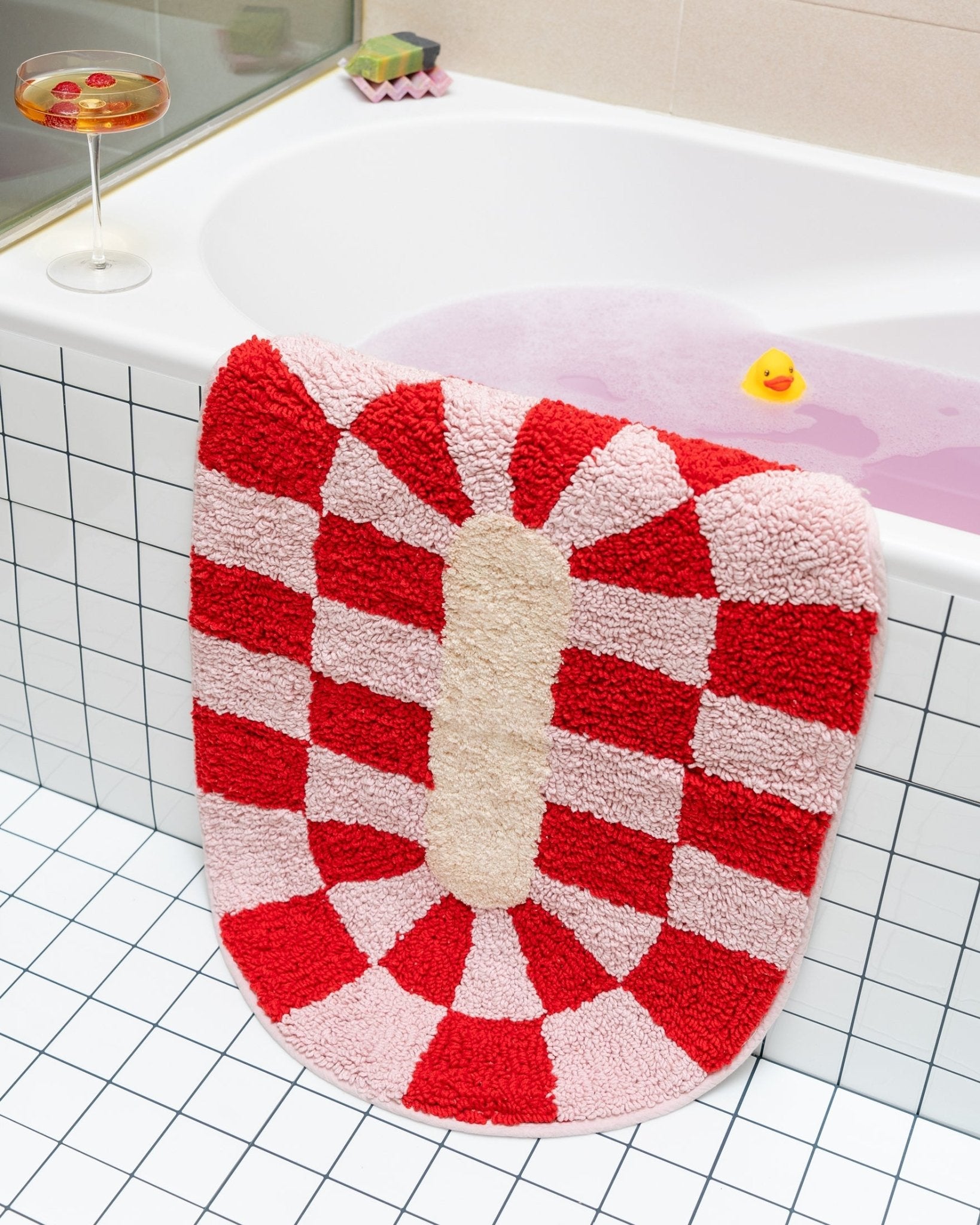 Rita Bathmat - Red and Pink - bathmat Tarta Gelatina Modern Love Store Glasgow