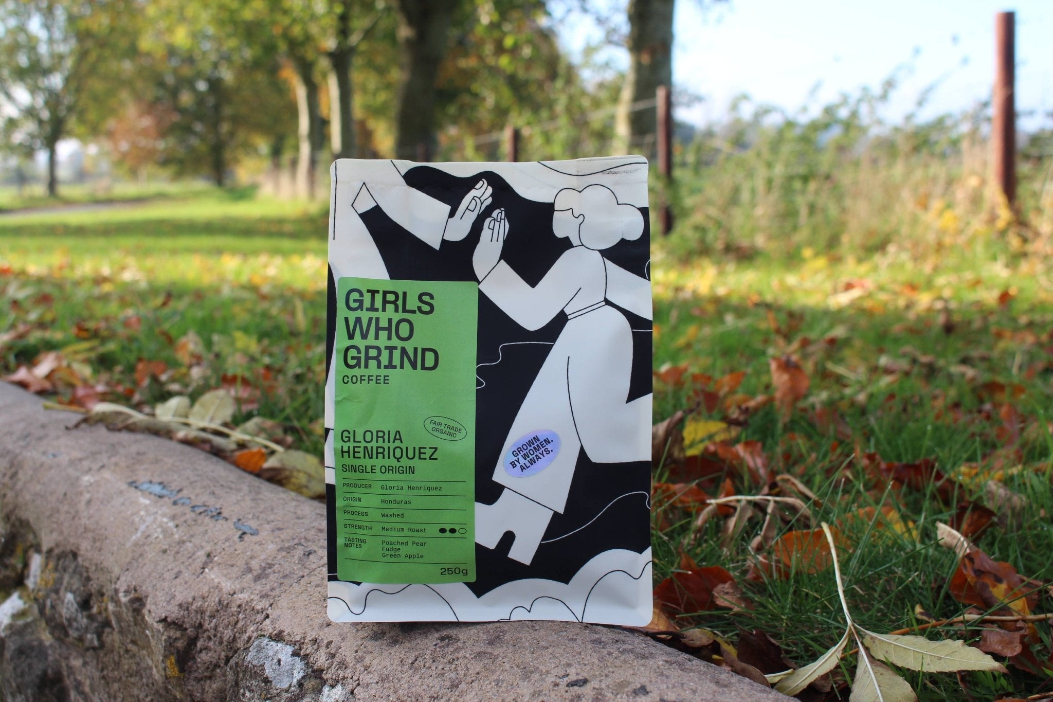 Coffee beans, Gloria Henriquez, Honduras.: French Press / 250g - Girls Who Grind Coffee Modern Love Store Glasgow