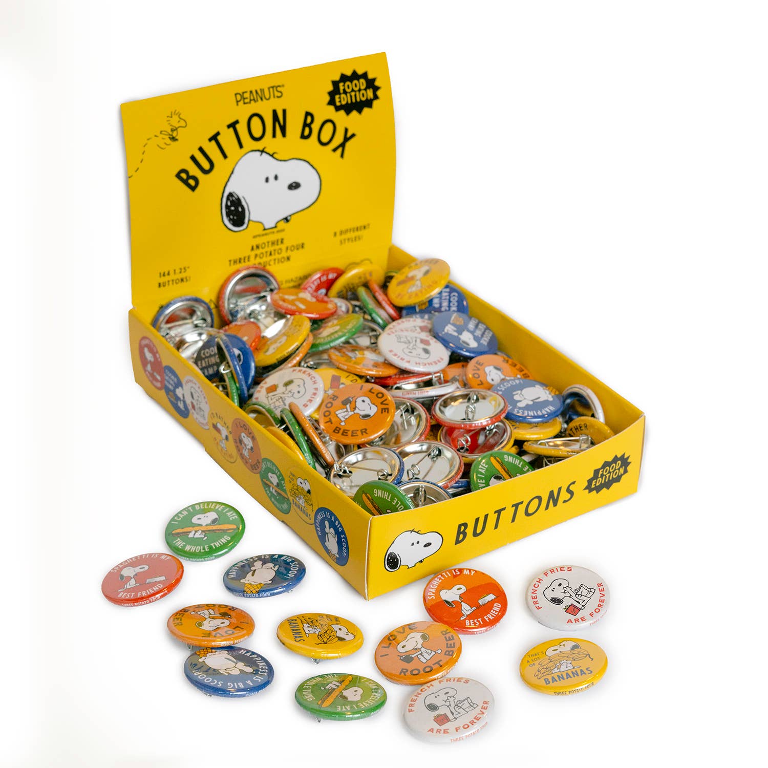 3P4 x Peanuts Snoopy Badge food edition - product shot