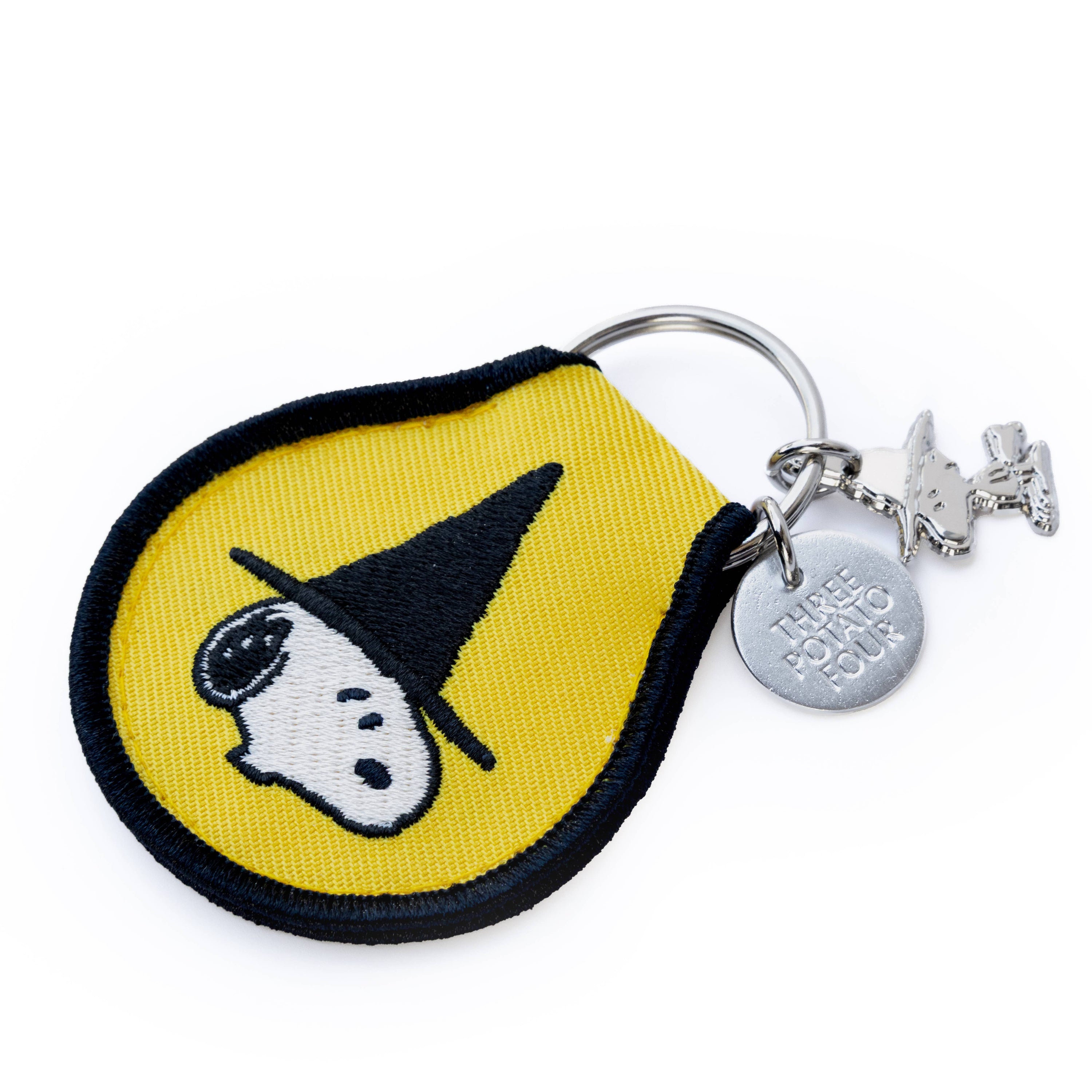 3P4 x Peanuts® Halloween - Snoopy Witch Patch Keychain