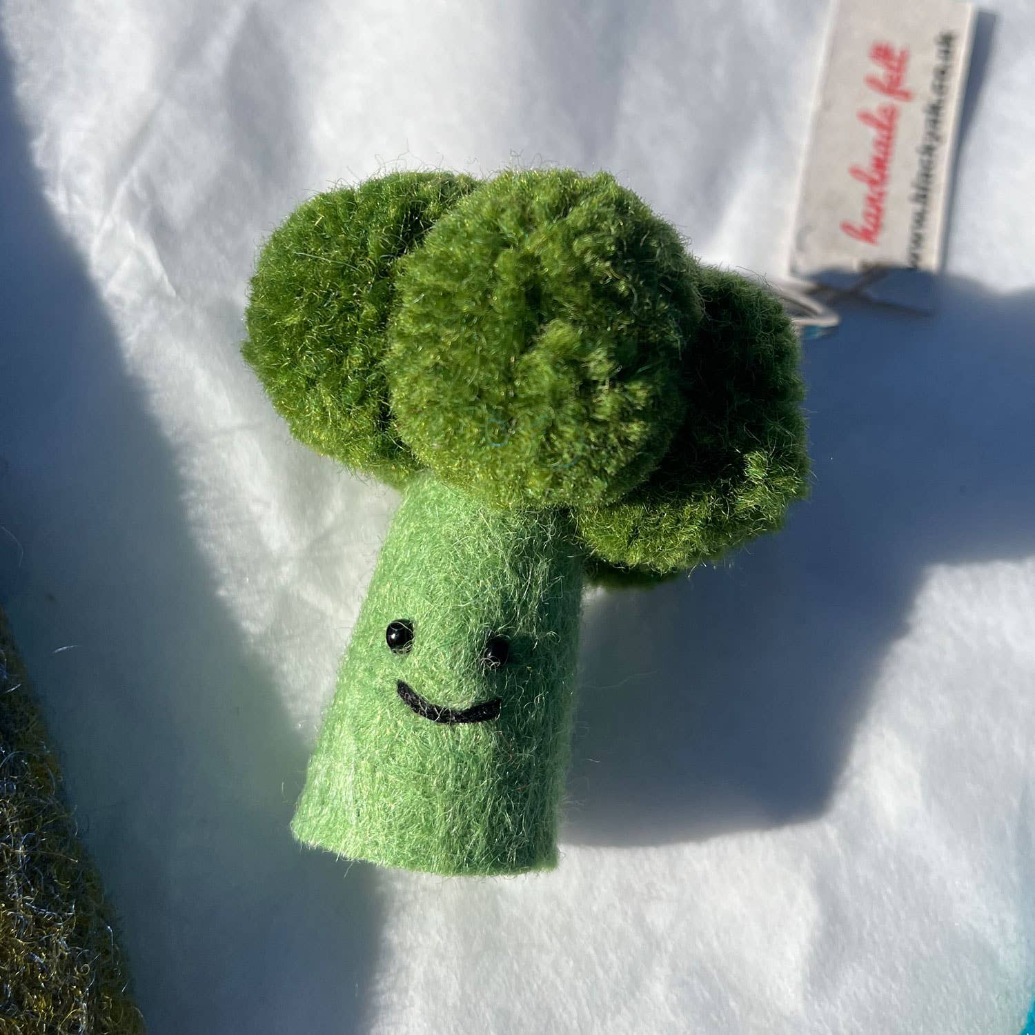 Felt Keychain - Broccoli Felt Keyring - Black Yak Ltd Modern Love Store Glasgow
