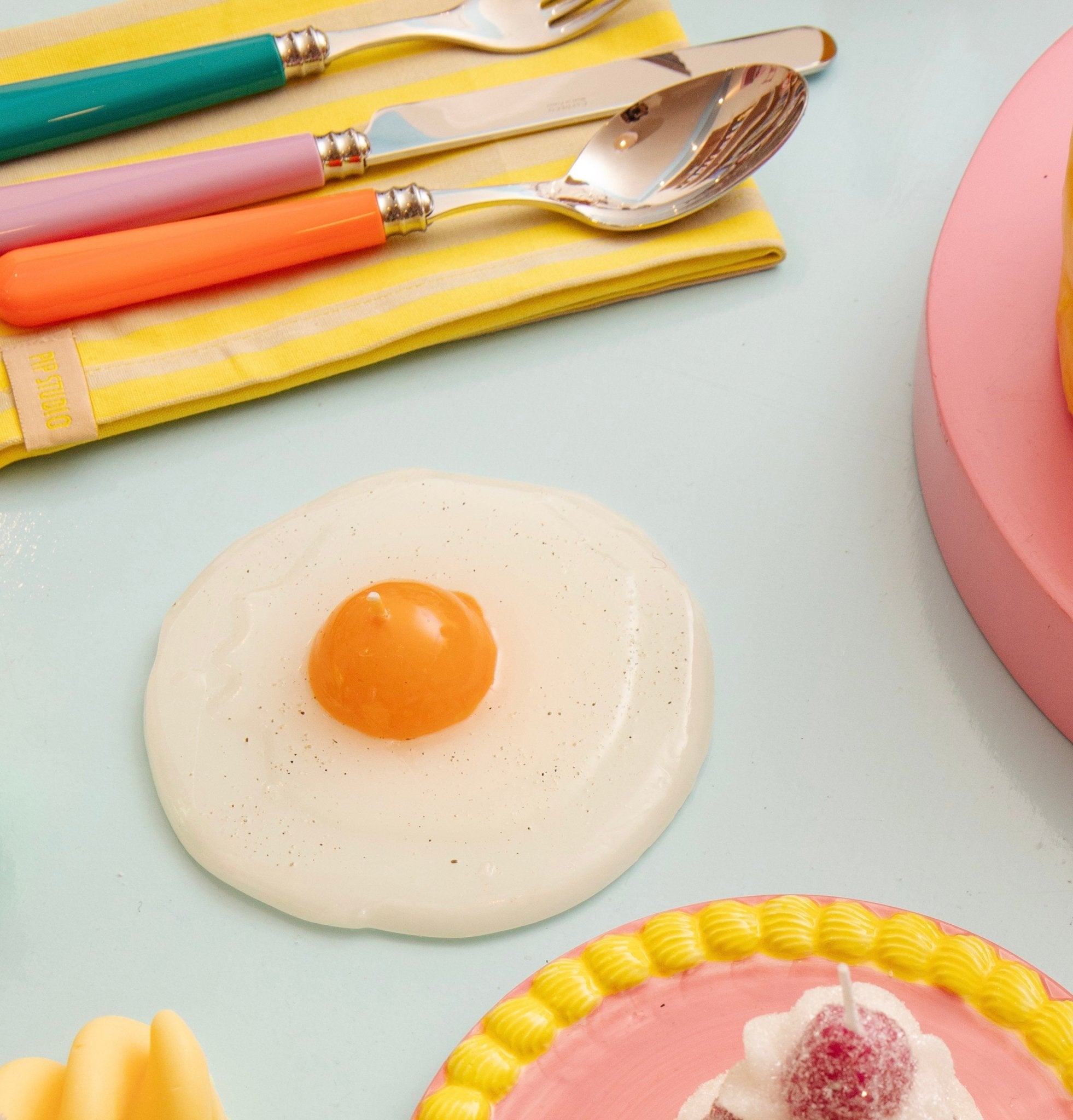 Fried Egg Candle - Made in Italy Modern Love Store Glasgow
