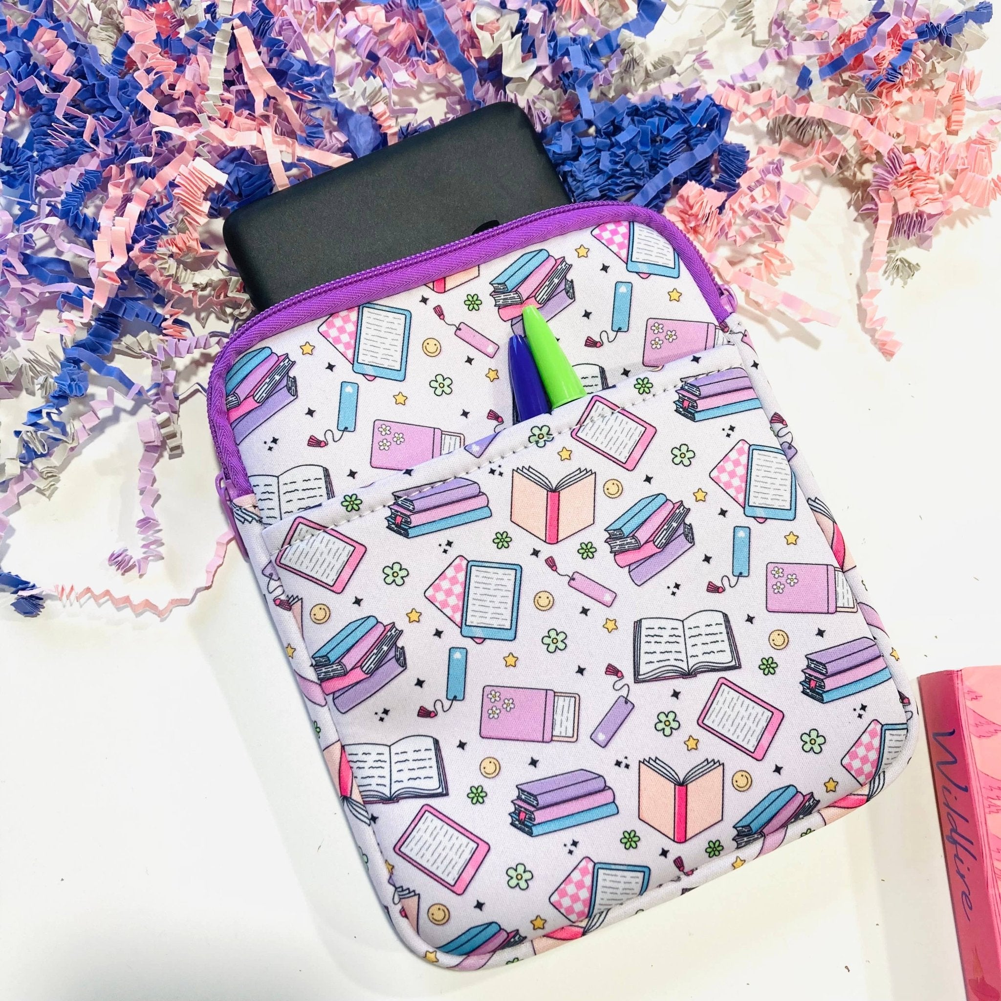 Kindle Sleeve - The Stickityboo Co Modern Love Store Glasgow