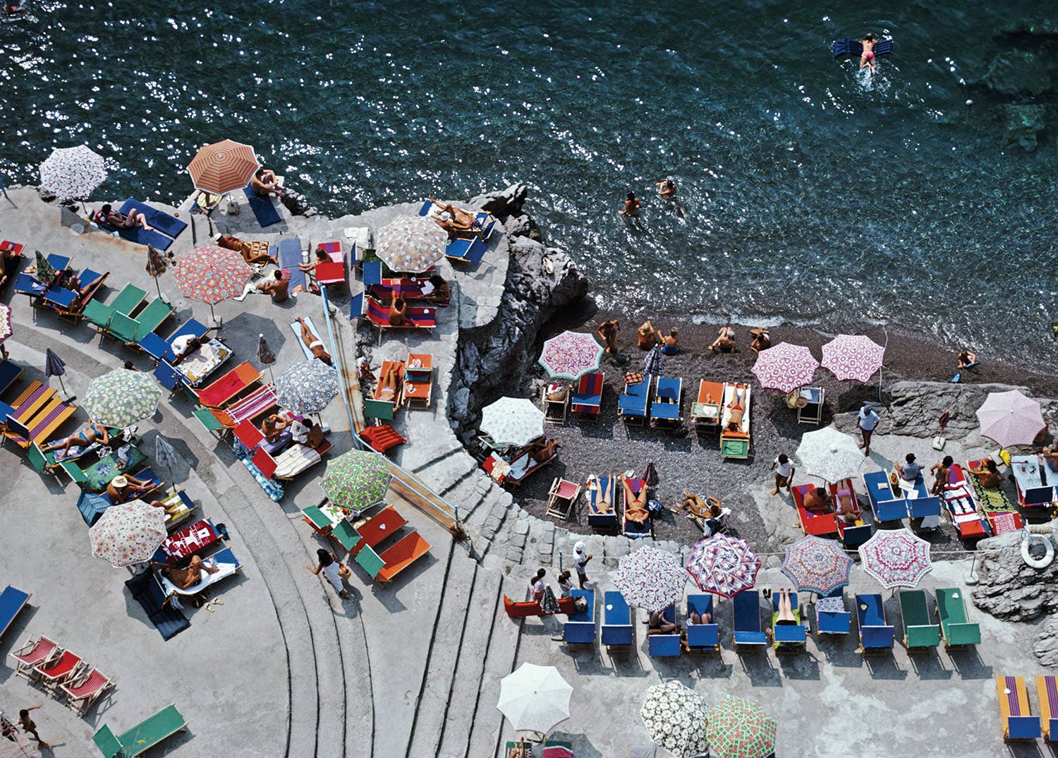 ✨NEW✨Positano Beach - 1000 pieces puzzle - Piecework Puzzles Modern Love Store Glasgow