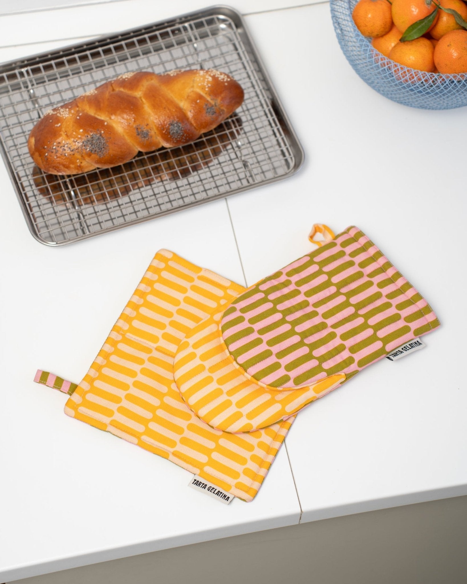 Pot Holder - Olive Green, Pink and Orange - Oven Mitts Tarta Gelatina Modern Love Store Glasgow
