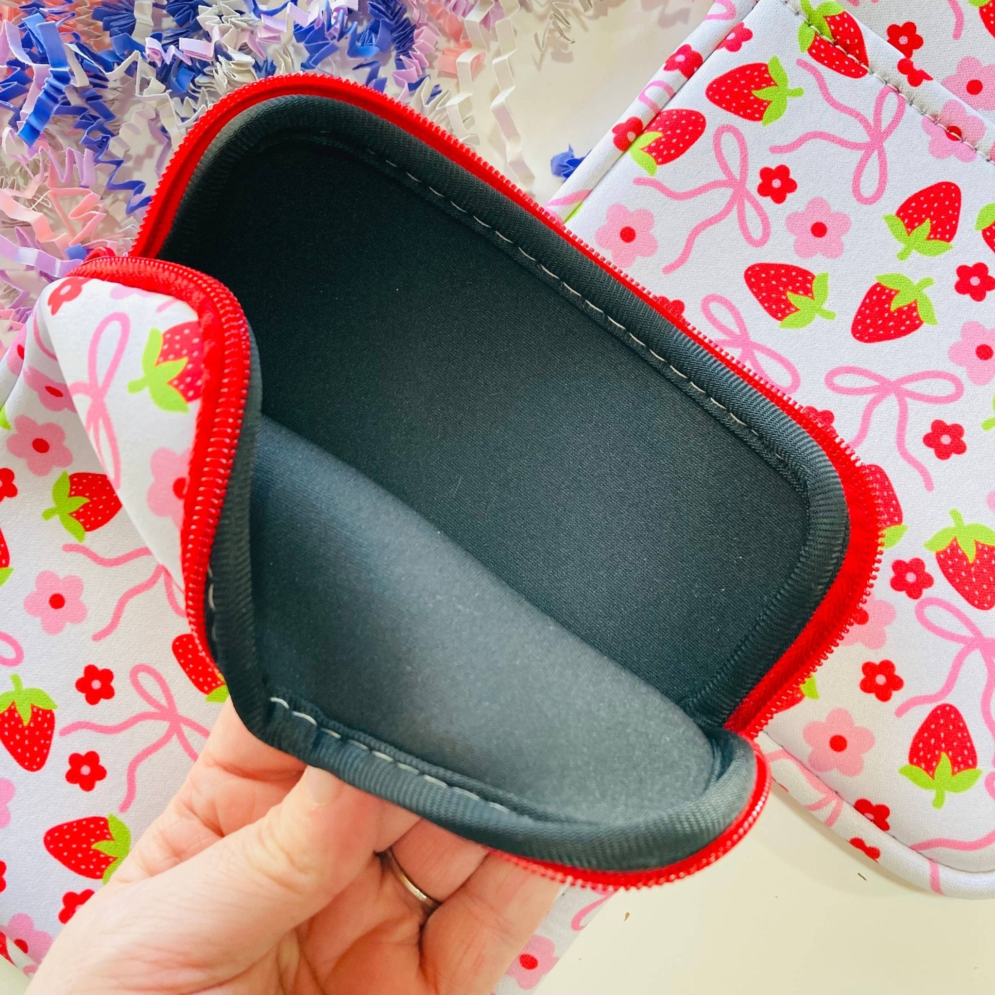 Strawberry & Bows Kindle Sleeve - The Stickityboo Co Modern Love Store Glasgow