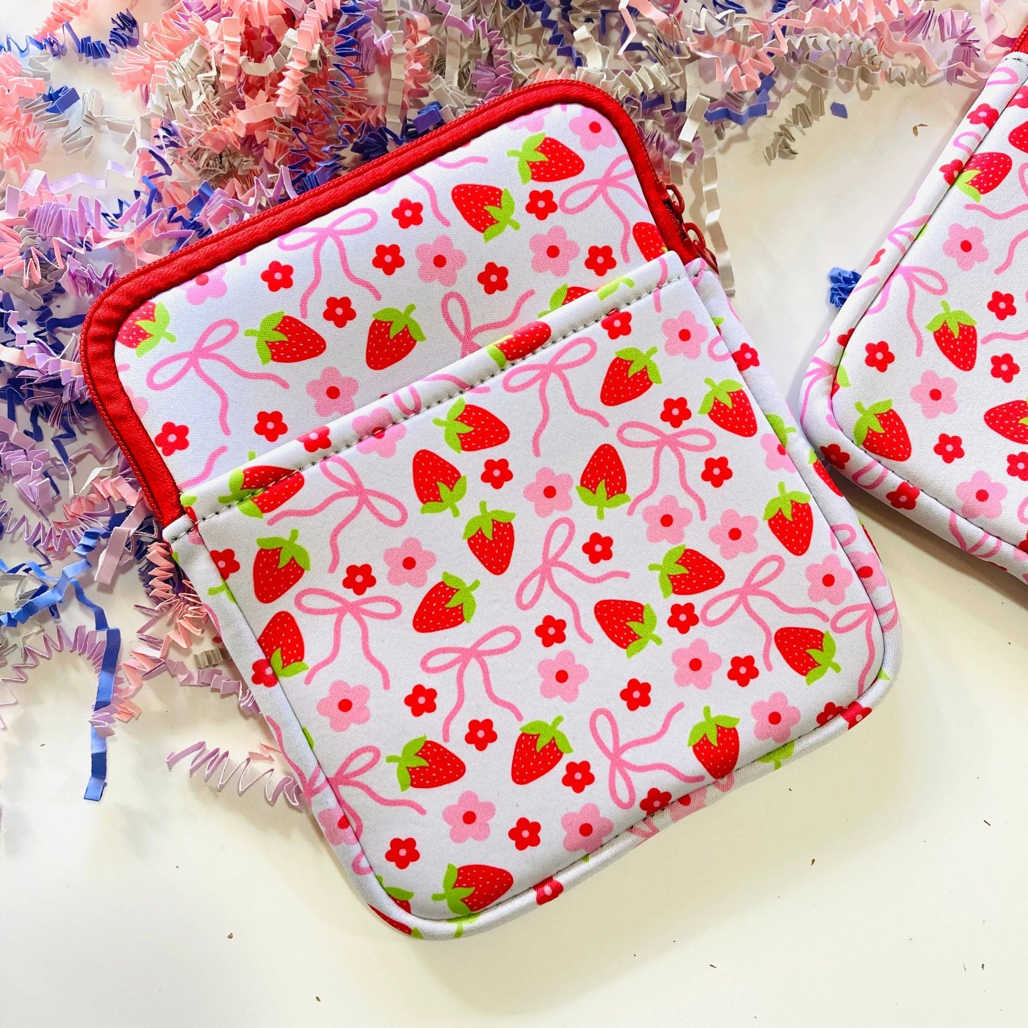 Strawberry & Bows Kindle Sleeve - The Stickityboo Co Modern Love Store Glasgow