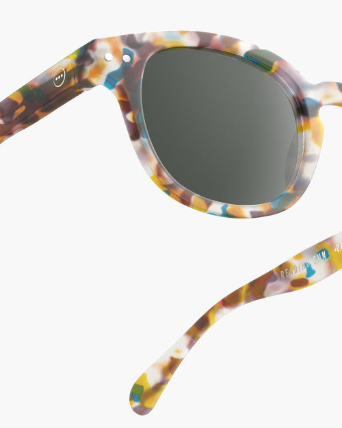 IZIPIZI #C blue tortoise sunglasses — three-quarter view