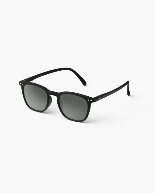 IZIPIZI #E black sunglasses — side view